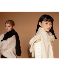 Arctic Fox Women's Accessories Oslo Scarf - Volcanic Black