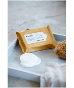Meraki Aloe Vera Makeup Wipes Summer Collection