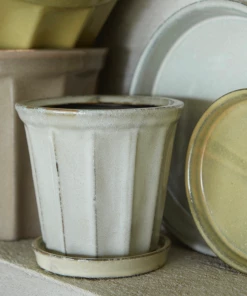 Wikholmform Felina Stoneware Plant Pot (3 Sizes) Light Grey