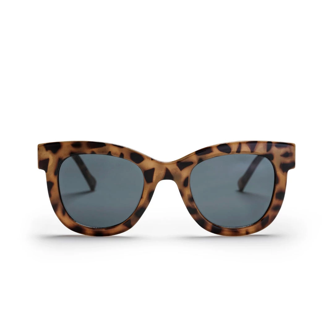 The Eclectic Lifestyle Marais Leopard Sunglasses 3 The Eclectic Lifestyle Marais Leopard Sunglasses