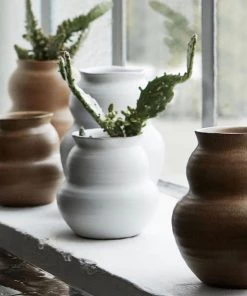 House Doctor Homeware Juno Vase White