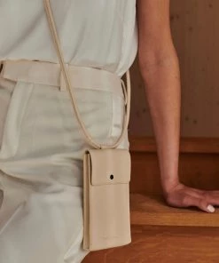 Monk And Anna Monk & Anna Phone Pouch - Milk