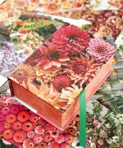 Bookspeed Floret Farm’s Cut Flower Garden 100 Postcard Set Books & Games