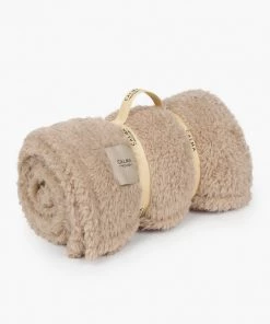Calma House Homeware Teddy Throw (4 Colours Available)