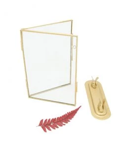 Madam Stoltz Brass Standing Picture Frame